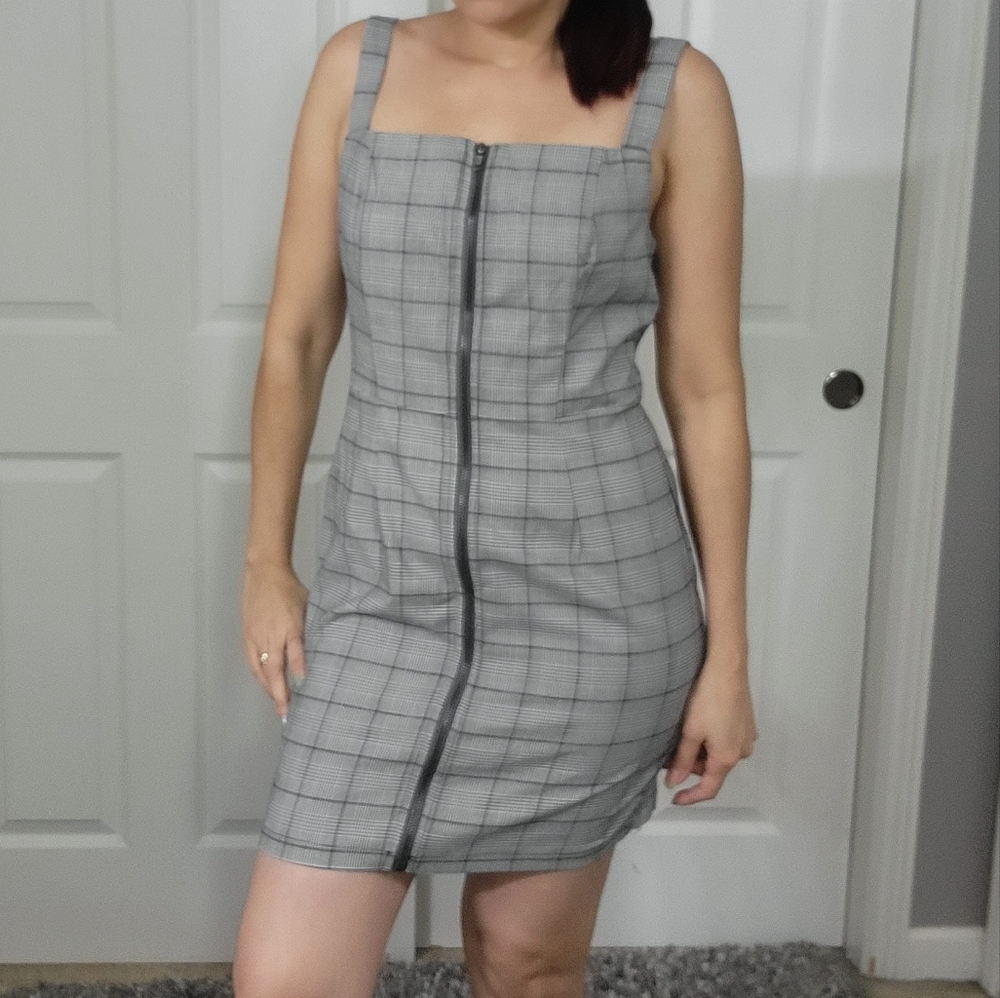 Kingston Grey Juniors'  Plaid Sheath Dress/ L